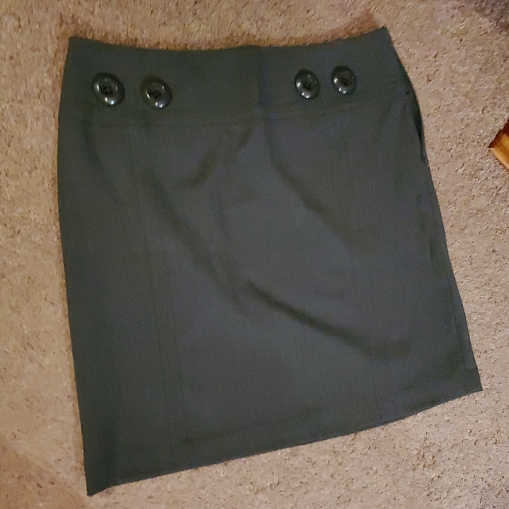 Women's size 8 skirt